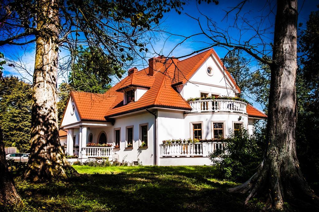 Dwór Osmolice Acomodação com café da manhã Bialki Dolne Exterior foto