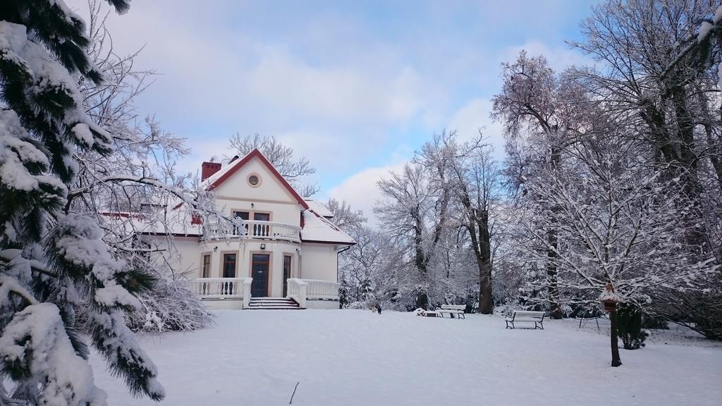 Dwór Osmolice Acomodação com café da manhã Bialki Dolne Exterior foto